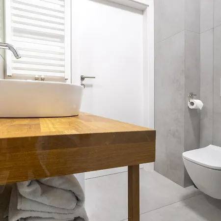Apartament Towarowa *