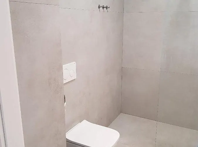 Towarowa * 포즈난